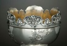 Почему старинное серебро высоко ценится на антикварных аукционах?