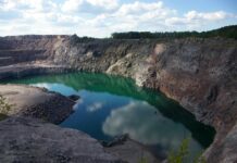 Поиск карьеров Ленинградской области: единая база карьеров