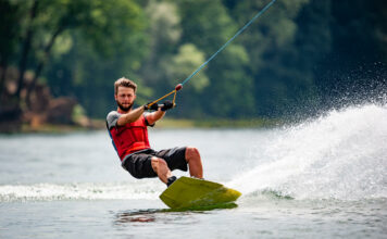 Особенности катания на вейкборде